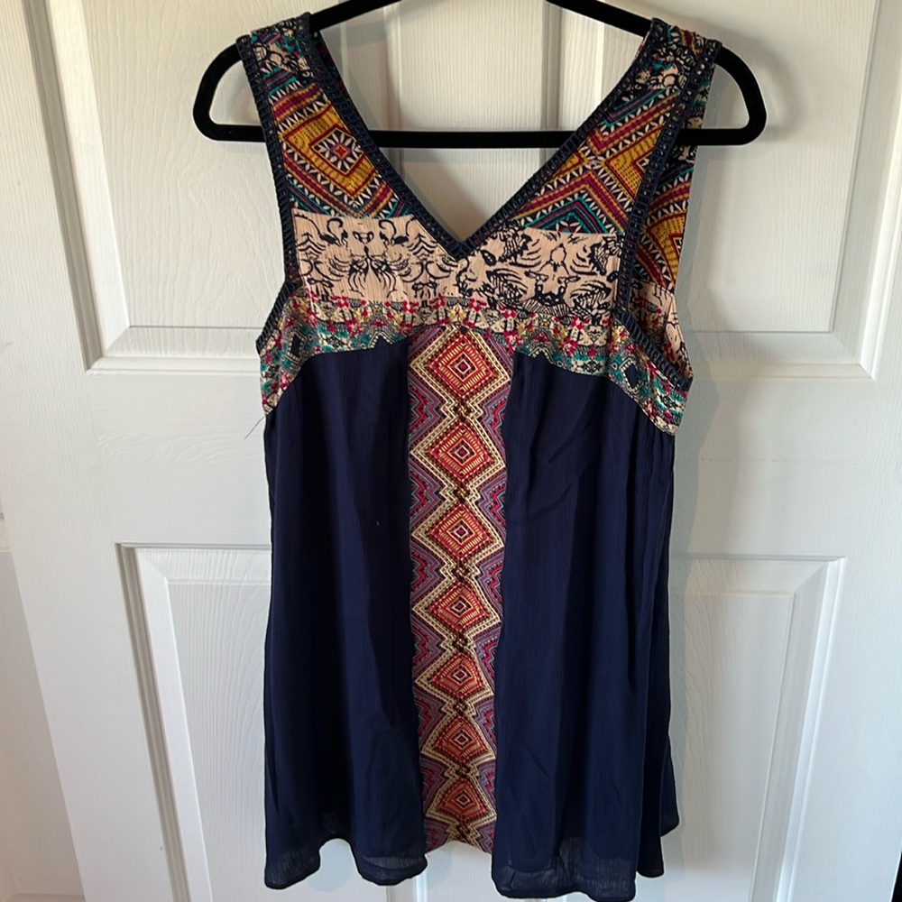 Women’s dress size small